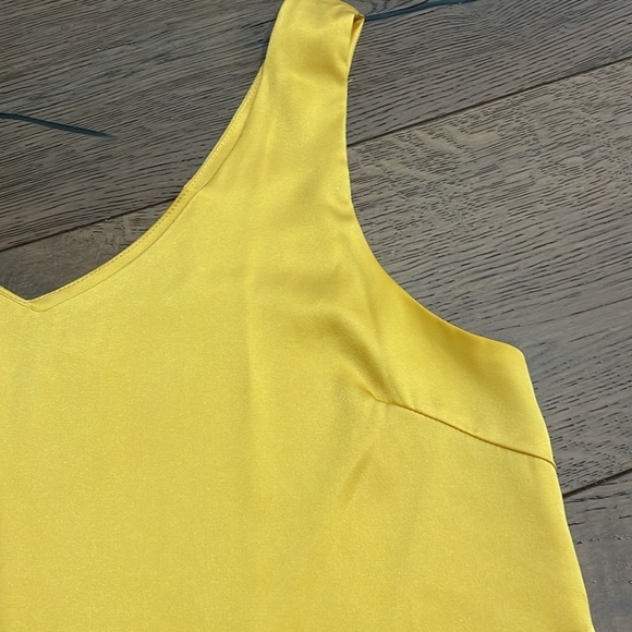Yellow Sleeveless Women's Tank Top Lined - Picture 2 of 4